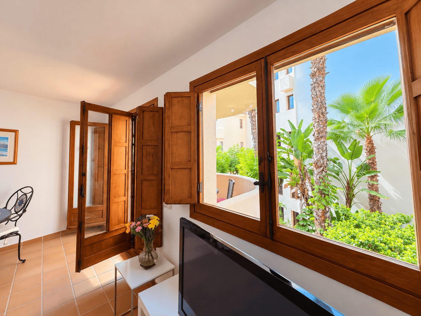 PRZESTRONNY APARTAMENT W PANORAMA PARK, ZALEDWIE 250 M OD PLAŻY W PUNTA PRIMA