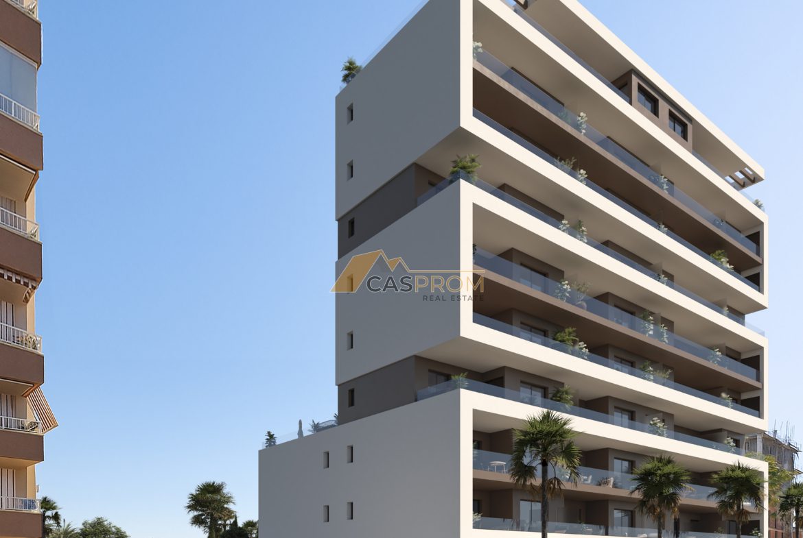 NOWOCZESNY APARTAMENT NA PARTERZE Z PRYWATNYM OGRODEM W GUARDAMAR DEL SEGURA 