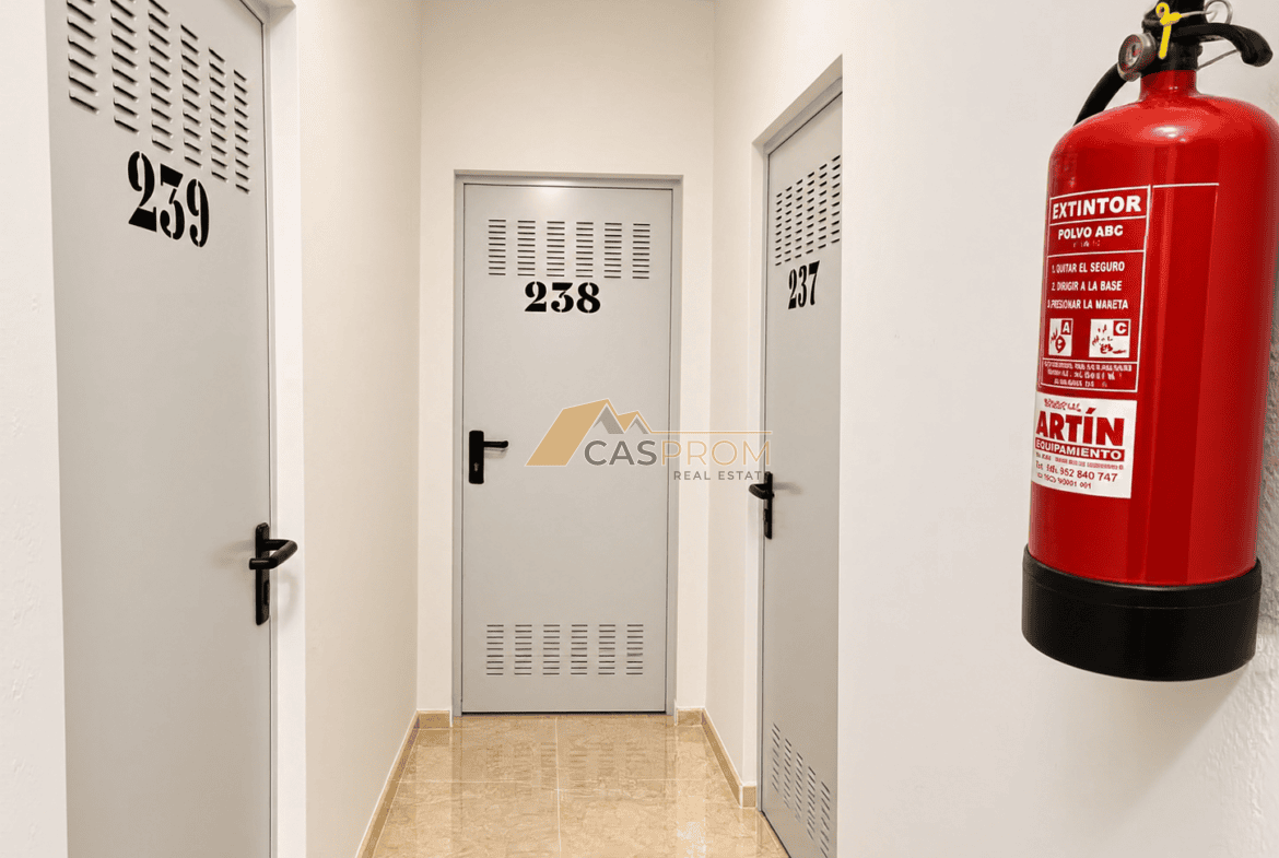 PRZESTRONNY APARTAMENT Z WIDOKIEM NA MORZE I LAS SOSNOWY W DEHESA DE CAMPOAMOR 