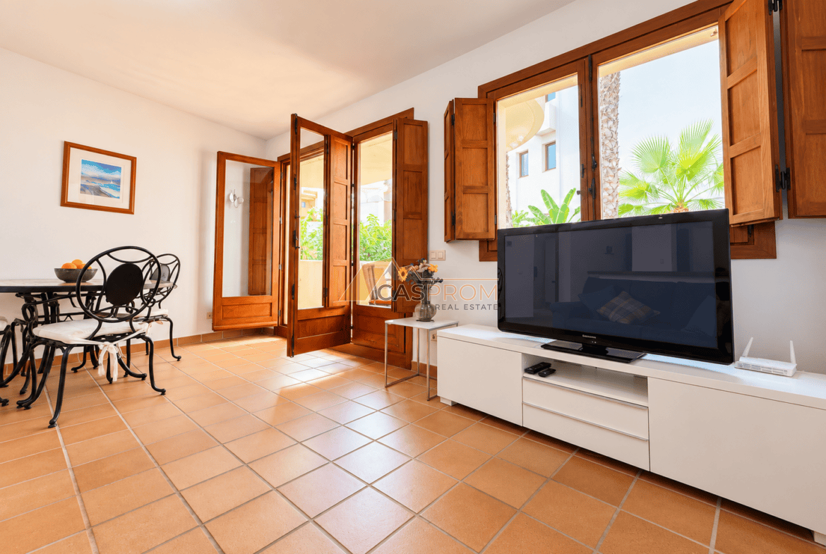 PRZESTRONNY APARTAMENT W PANORAMA PARK, ZALEDWIE 250 M OD PLAŻY W PUNTA PRIMA