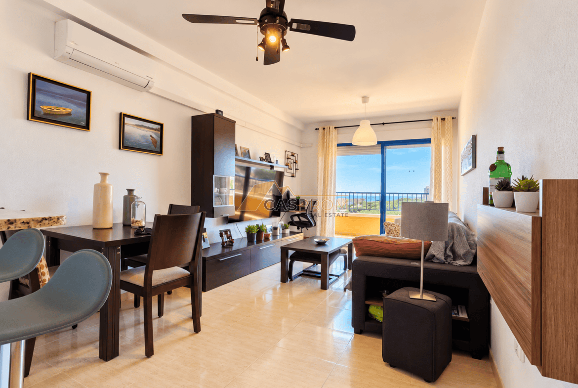 PRZESTRONNY APARTAMENT Z WIDOKIEM NA MORZE I LAS SOSNOWY W DEHESA DE CAMPOAMOR 