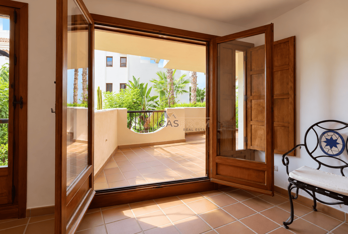 PRZESTRONNY APARTAMENT W PANORAMA PARK, ZALEDWIE 250 M OD PLAŻY W PUNTA PRIMA